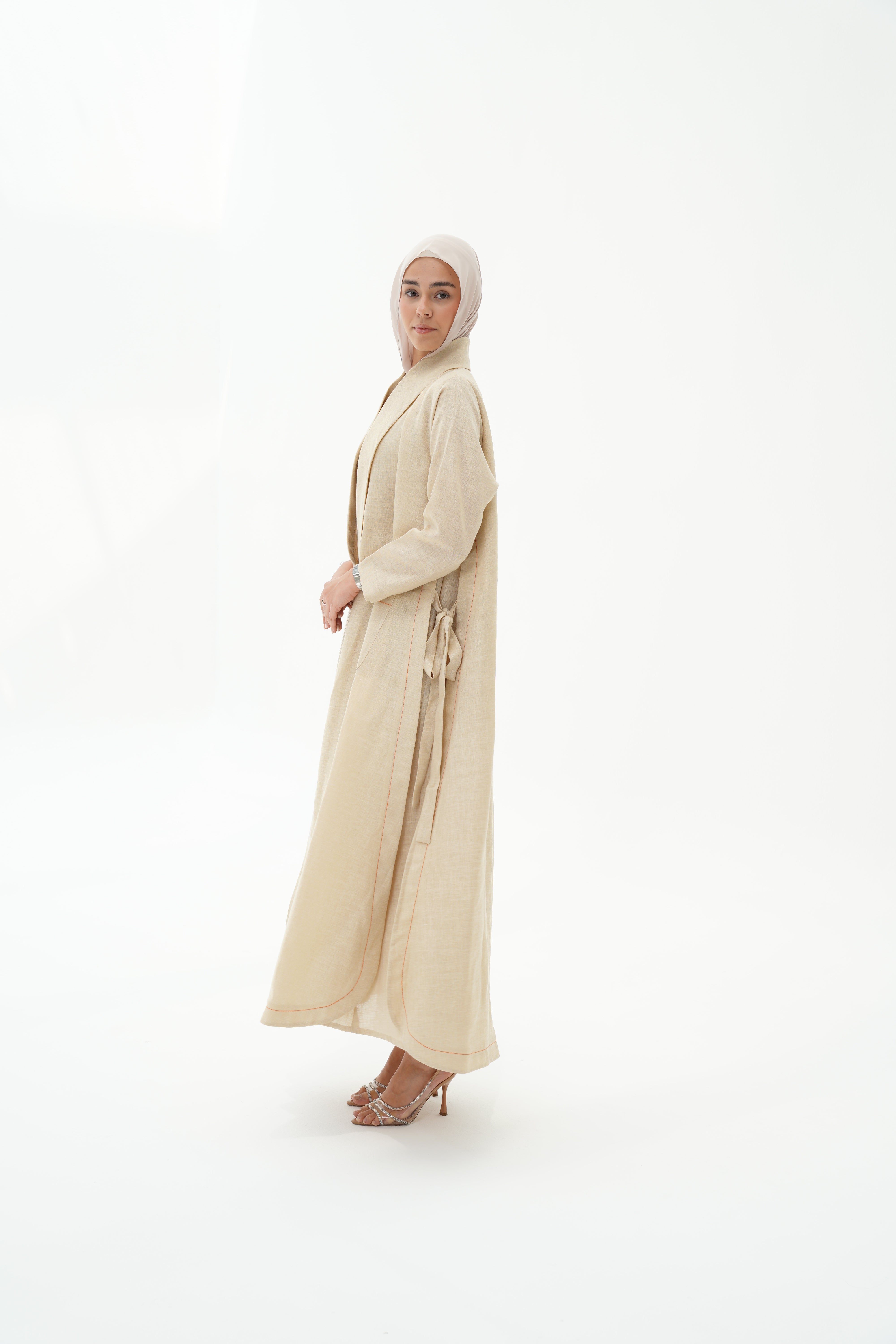Shimmery Linen Abaya (Pre-Order)