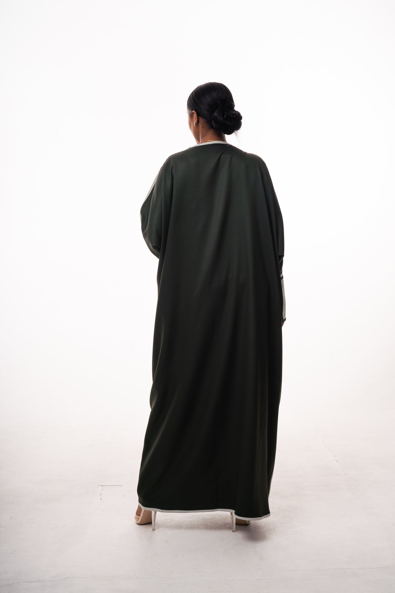Mary Reversible Open Abaya