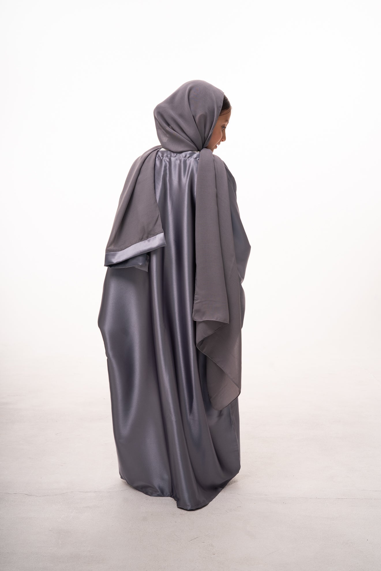 Mommy & Me - Einas Satin Girls Abaya - Grey
