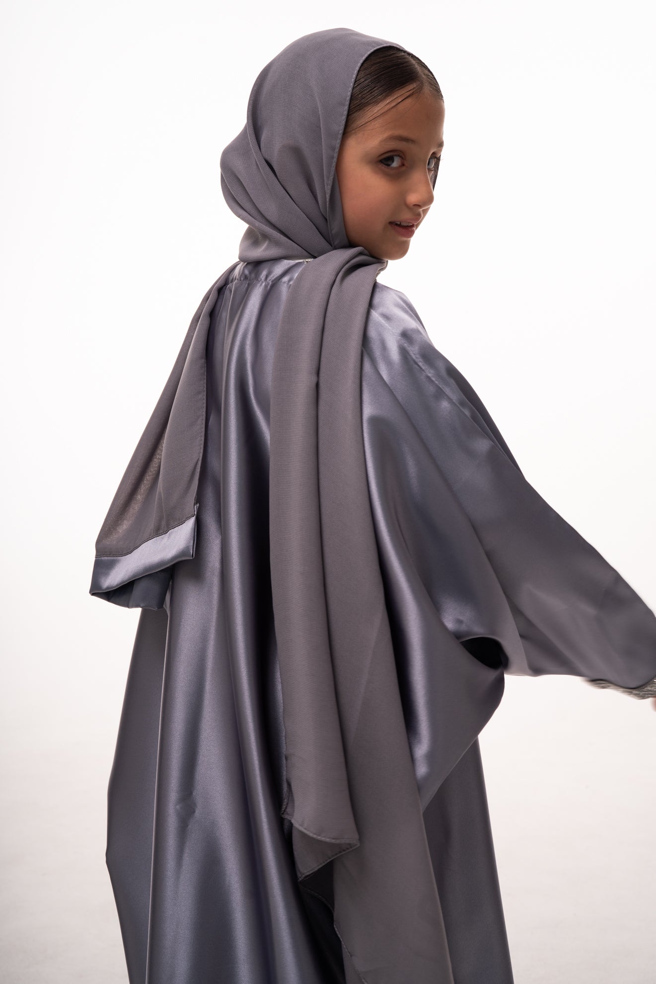 Mommy & Me - Einas Satin Girls Abaya - Grey