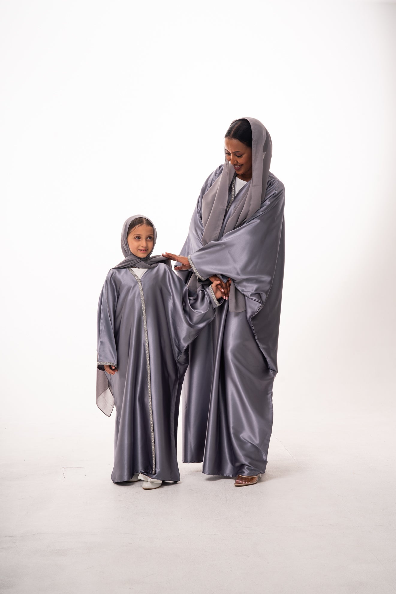 Mommy & Me - Einas Satin Open Abaya - Grey