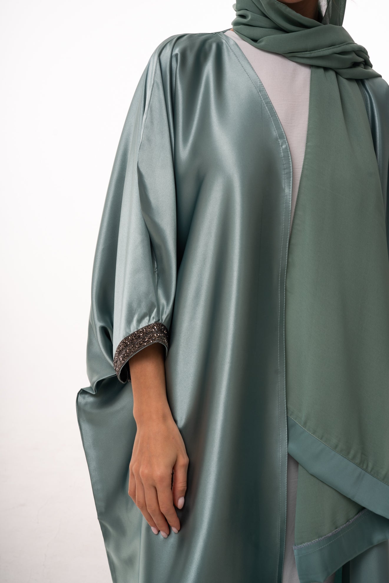 Lulu Satin Open Abaya - Green
