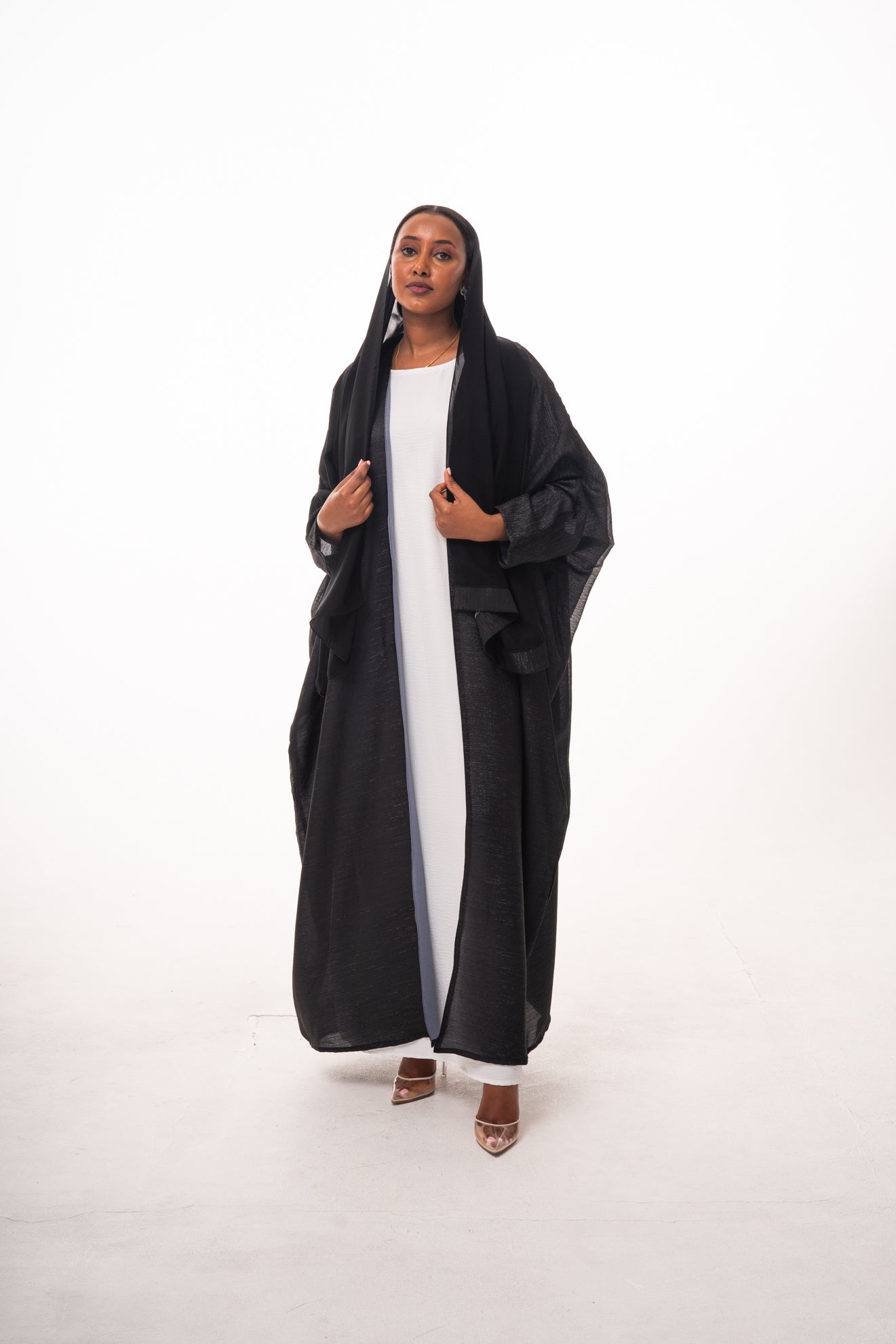 Taliah Shimmer Open Abaya