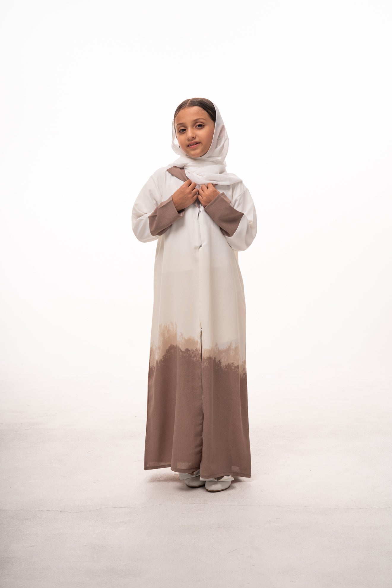 Mommy & Me - Rinad Ombré Girls Abaya - White Beige
