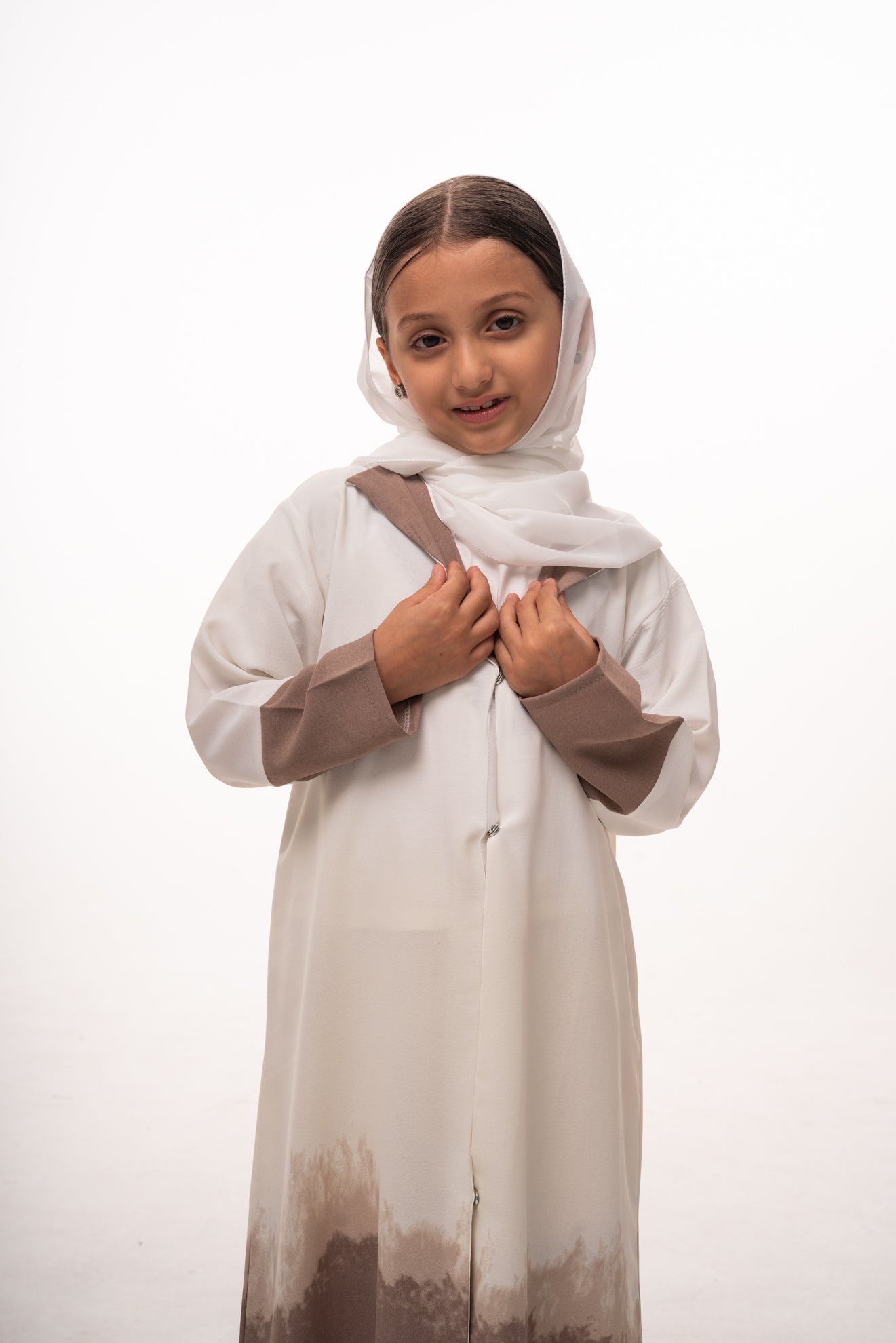 Rinad Ombré Girls Abaya - White Beige