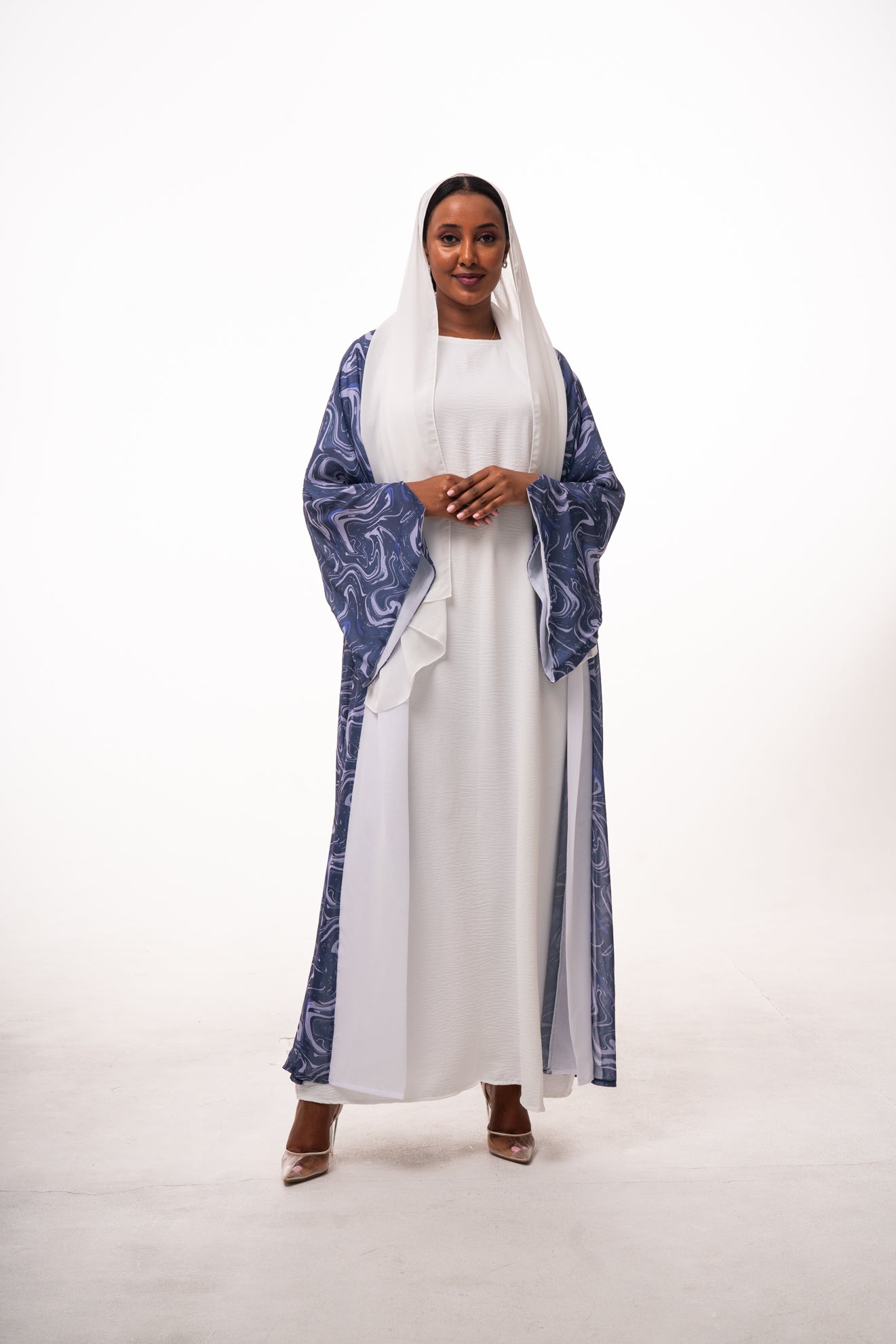 Samia Waves Open Abaya