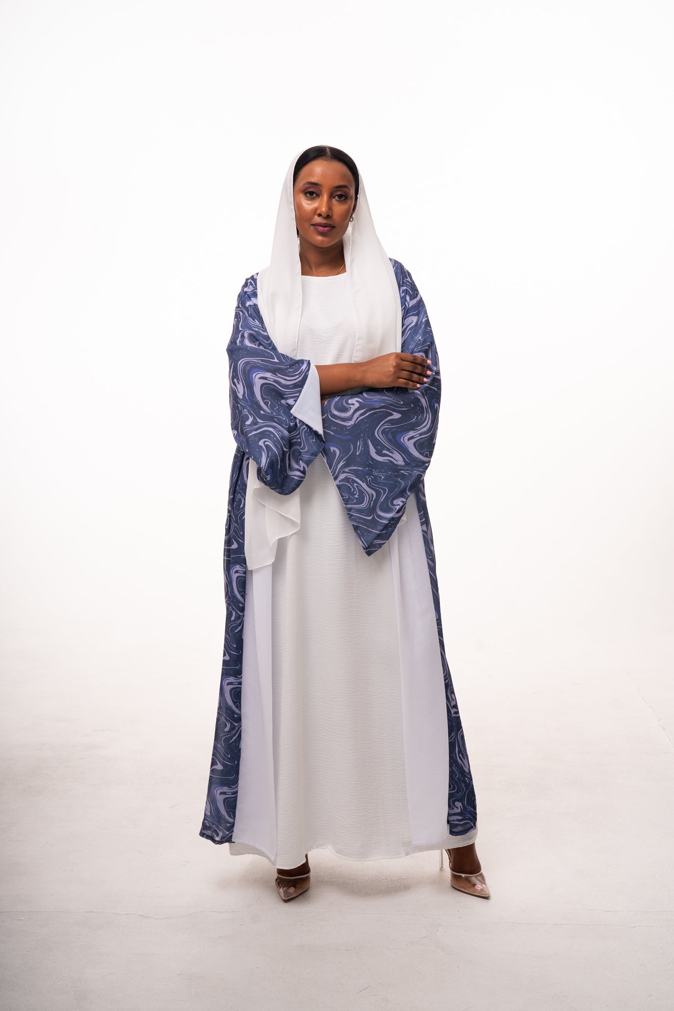 Samia Waves Open Abaya