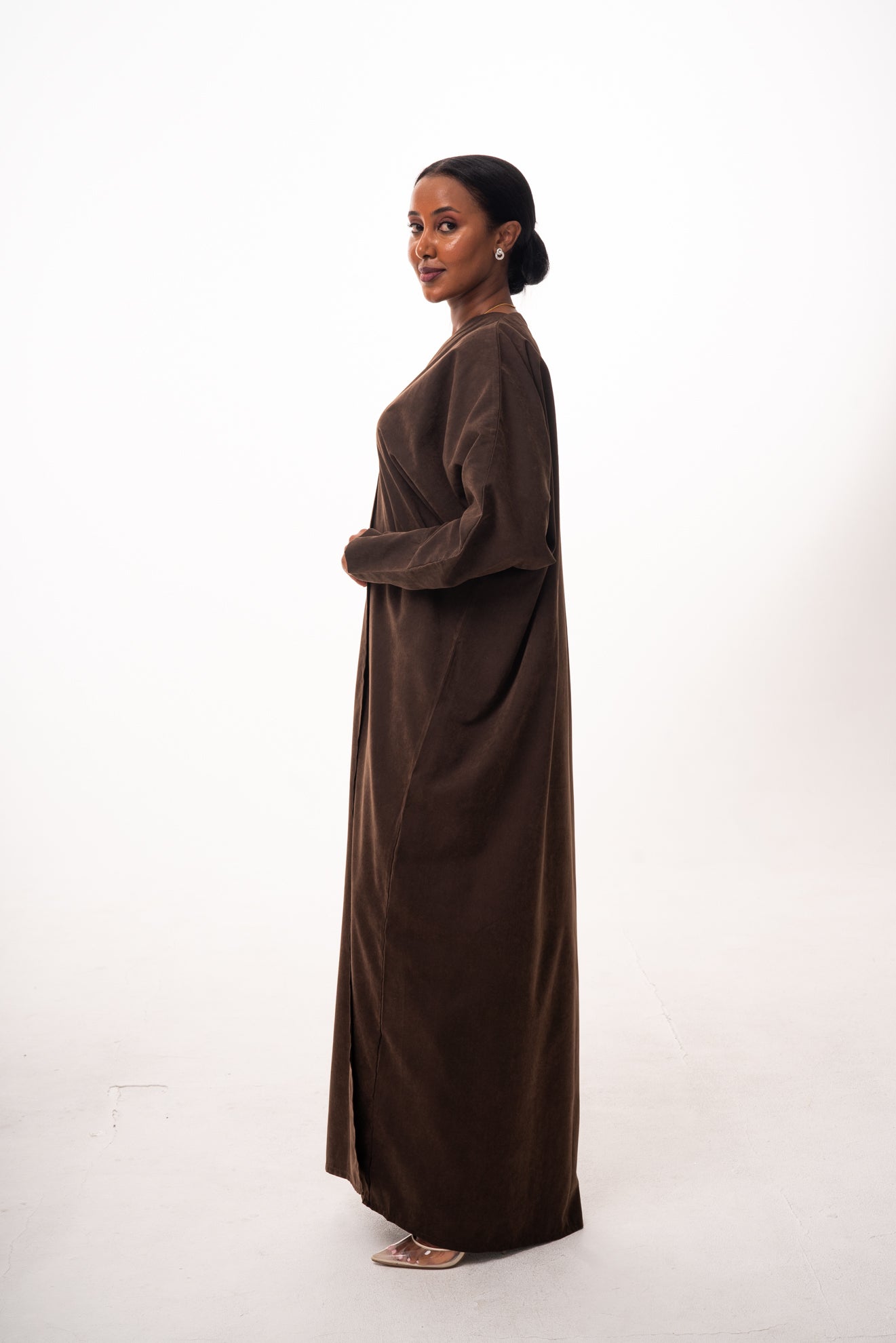 Fey Strap Suede Open Abaya