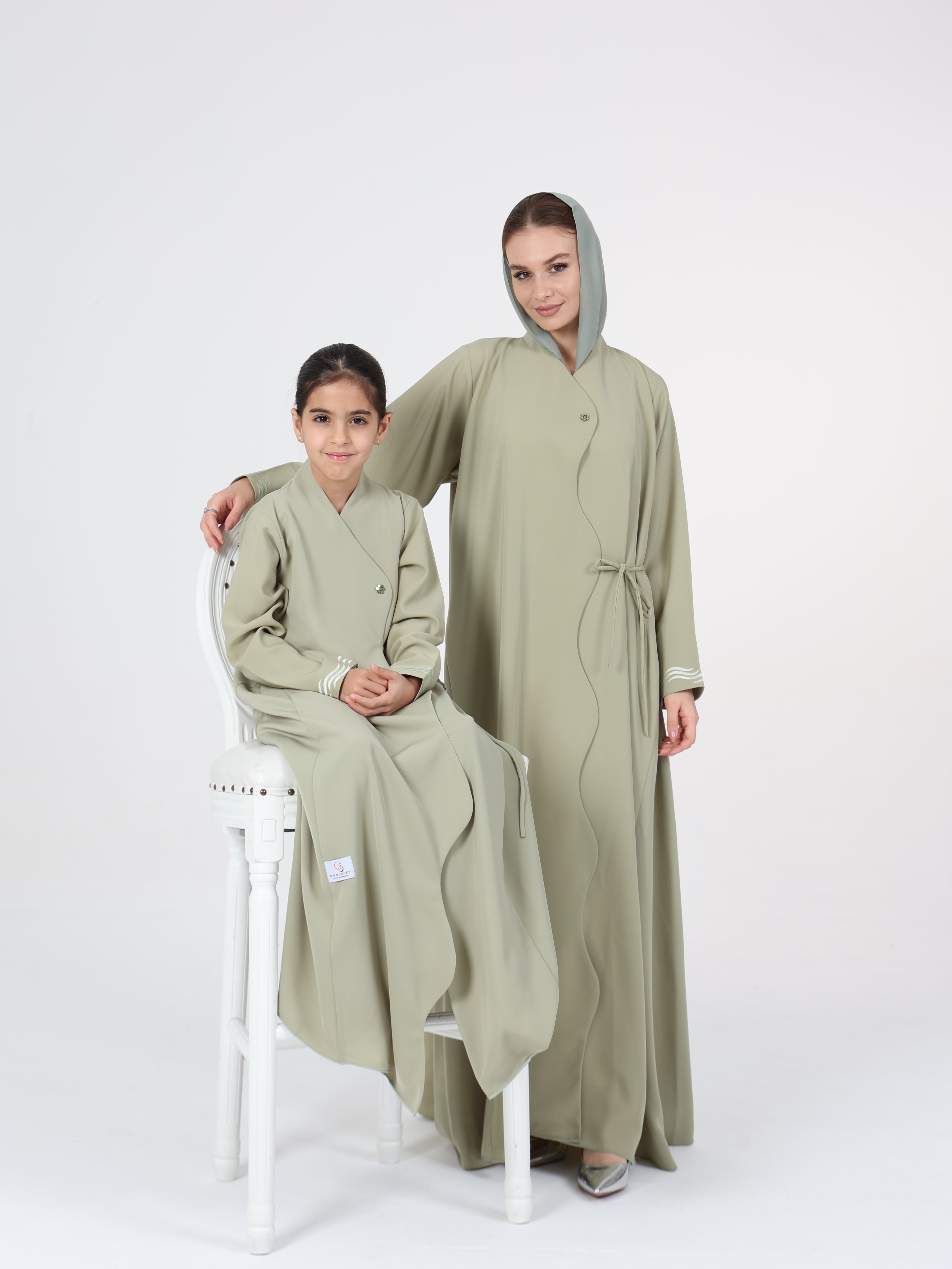 MOMMY & ME - WAVY EDGE WRAP ABAYA - SAGE GREEN