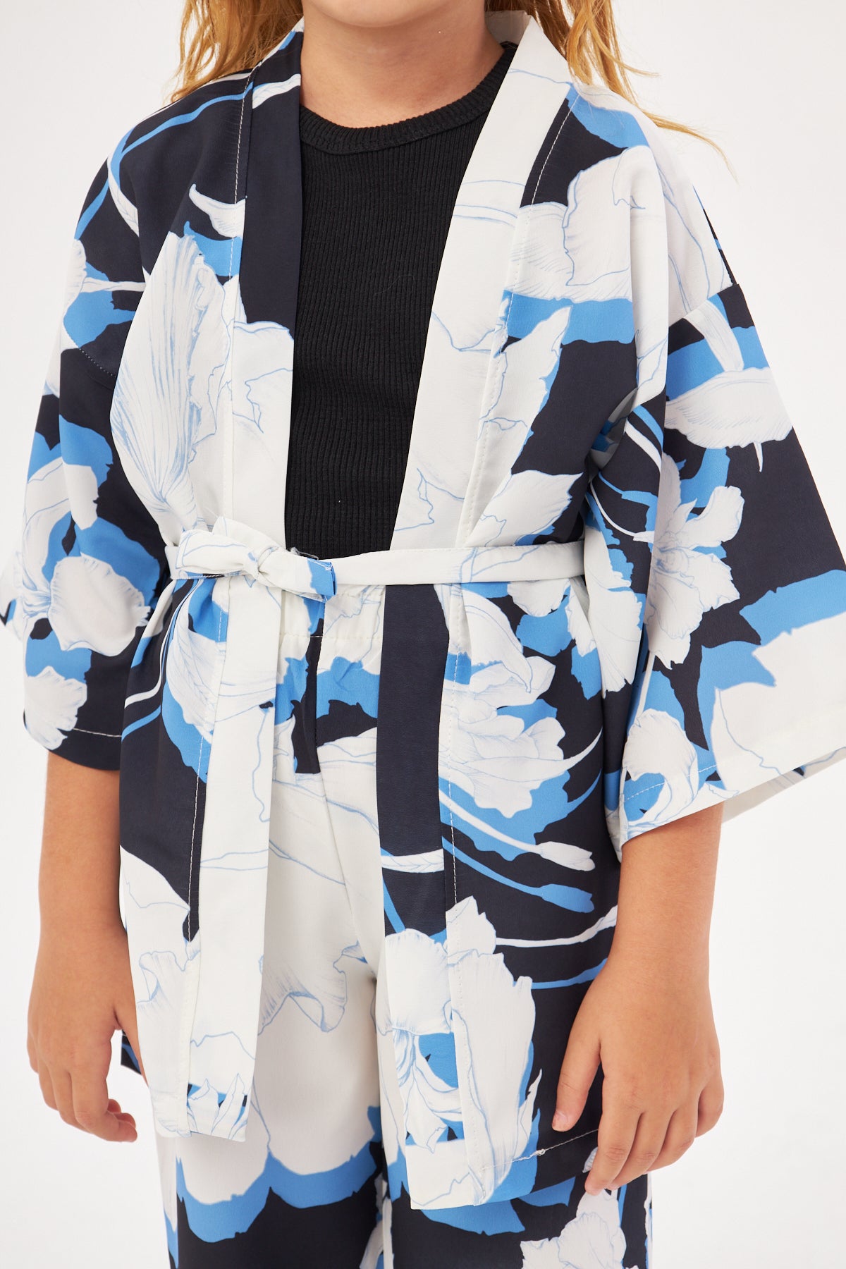 Mommy & Me - Ava Floral Print Kimono & Pant Girls Set – White & Navy Blue