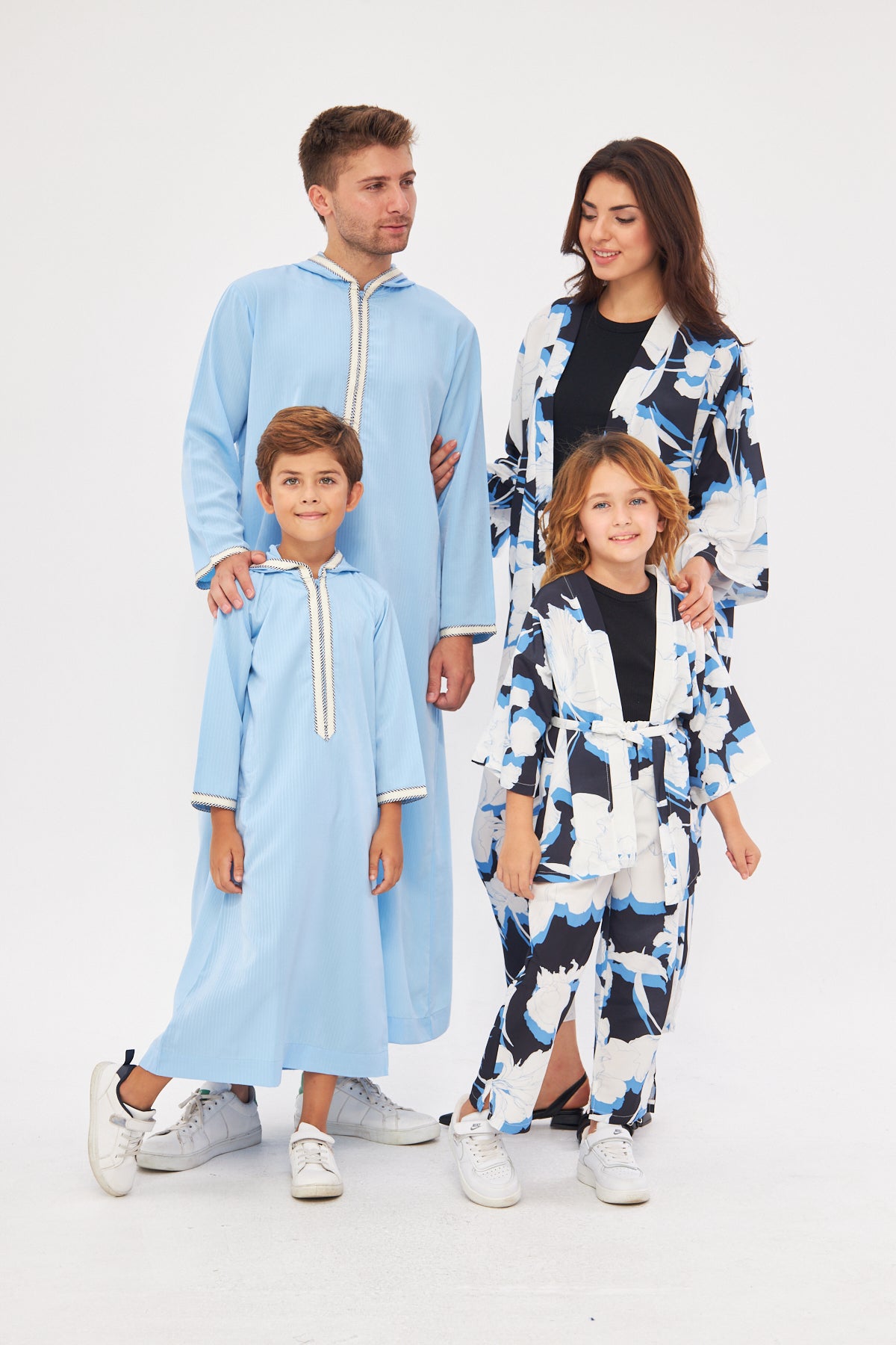 Mommy & Me - Ava Floral Print Kimono & Pant Set - White & Navy Blue