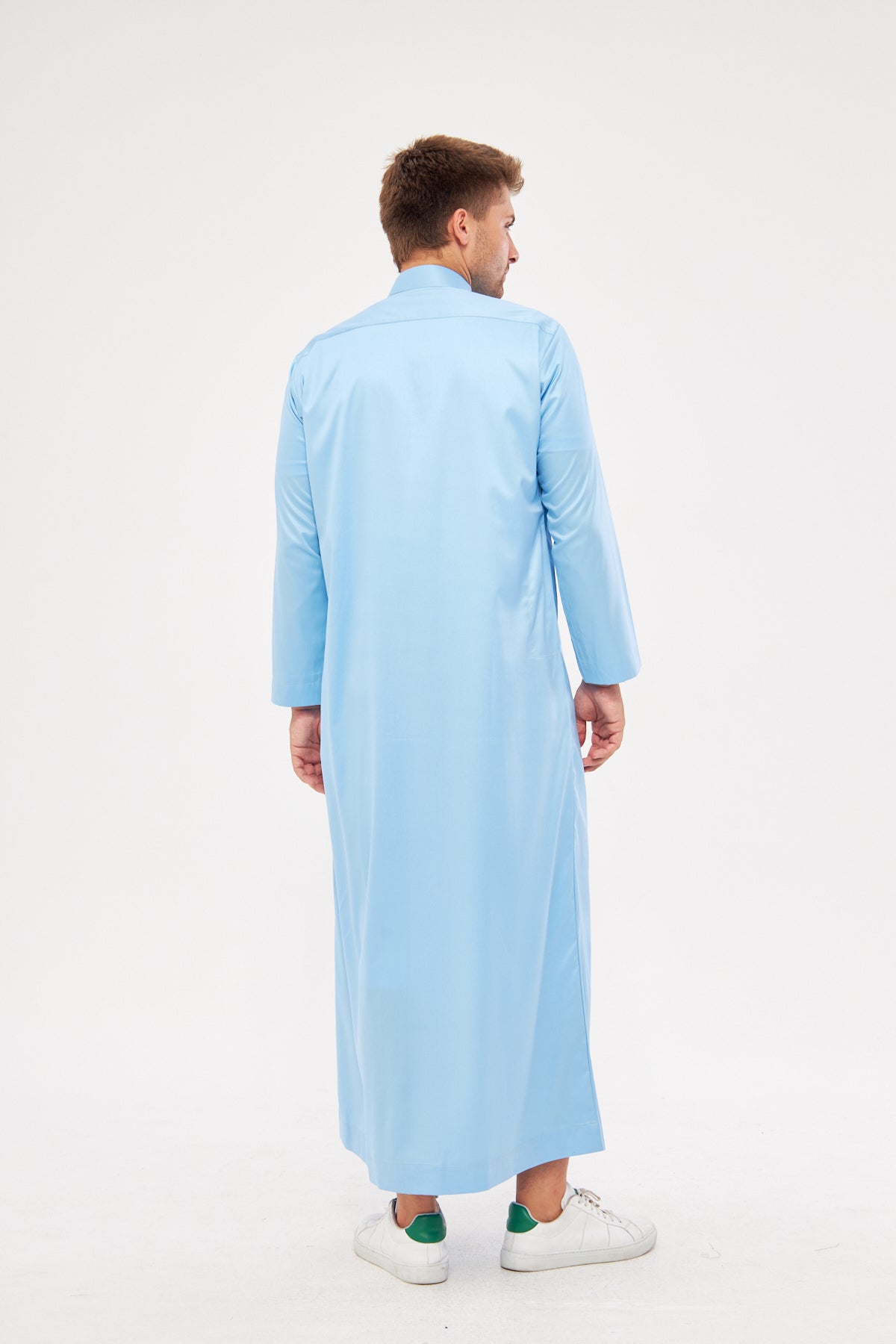 Malik Collar Thobe w/ Gold Buttons - Light Blue