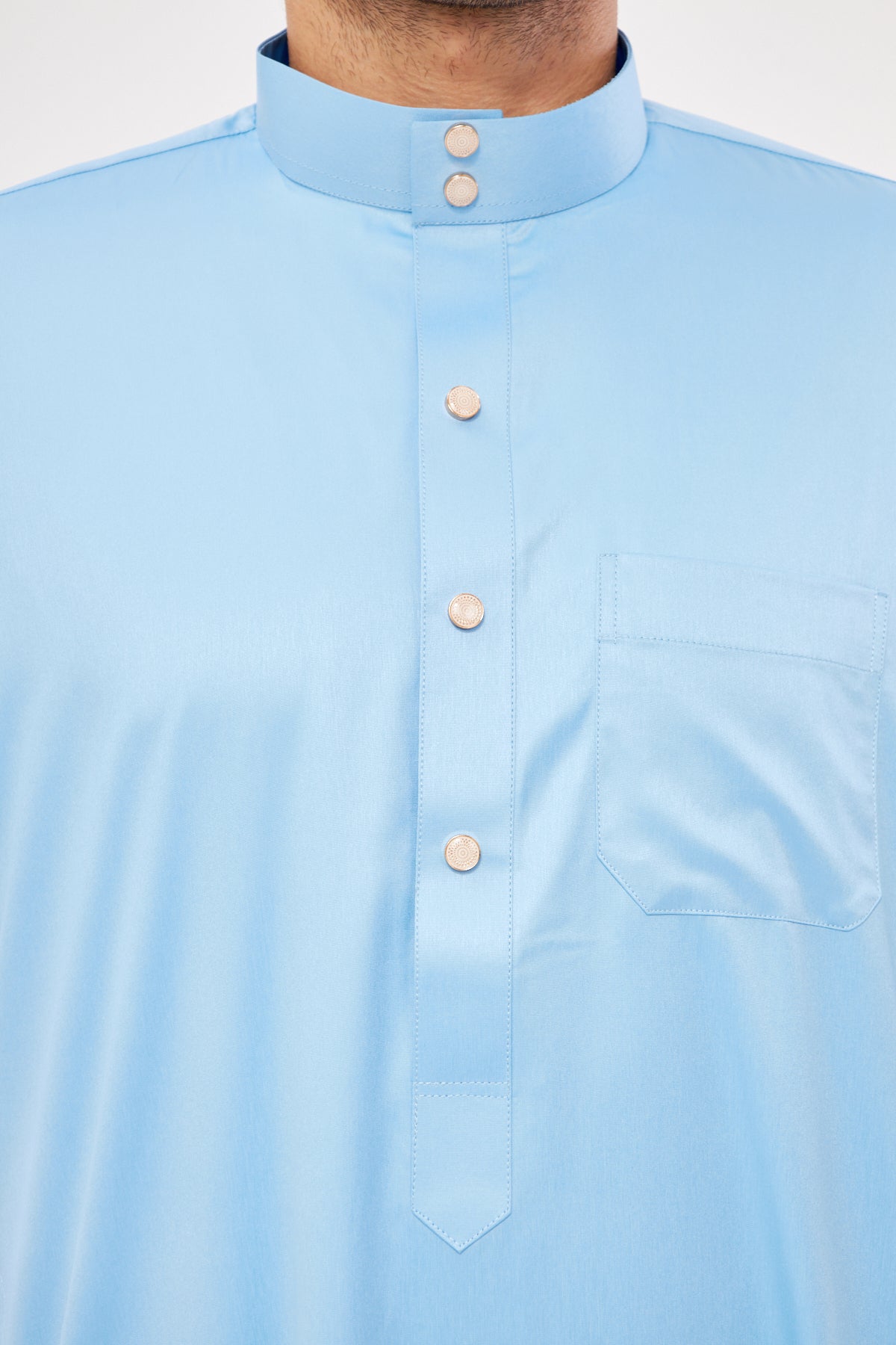 Malik Collar Thobe w/ Gold Buttons - Light Blue