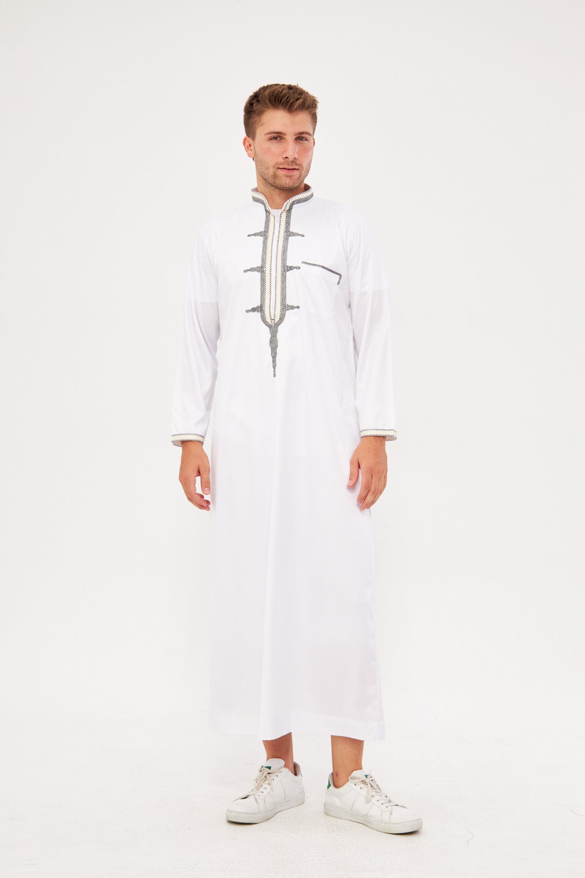 Amir Black Embroidery Thobe - White