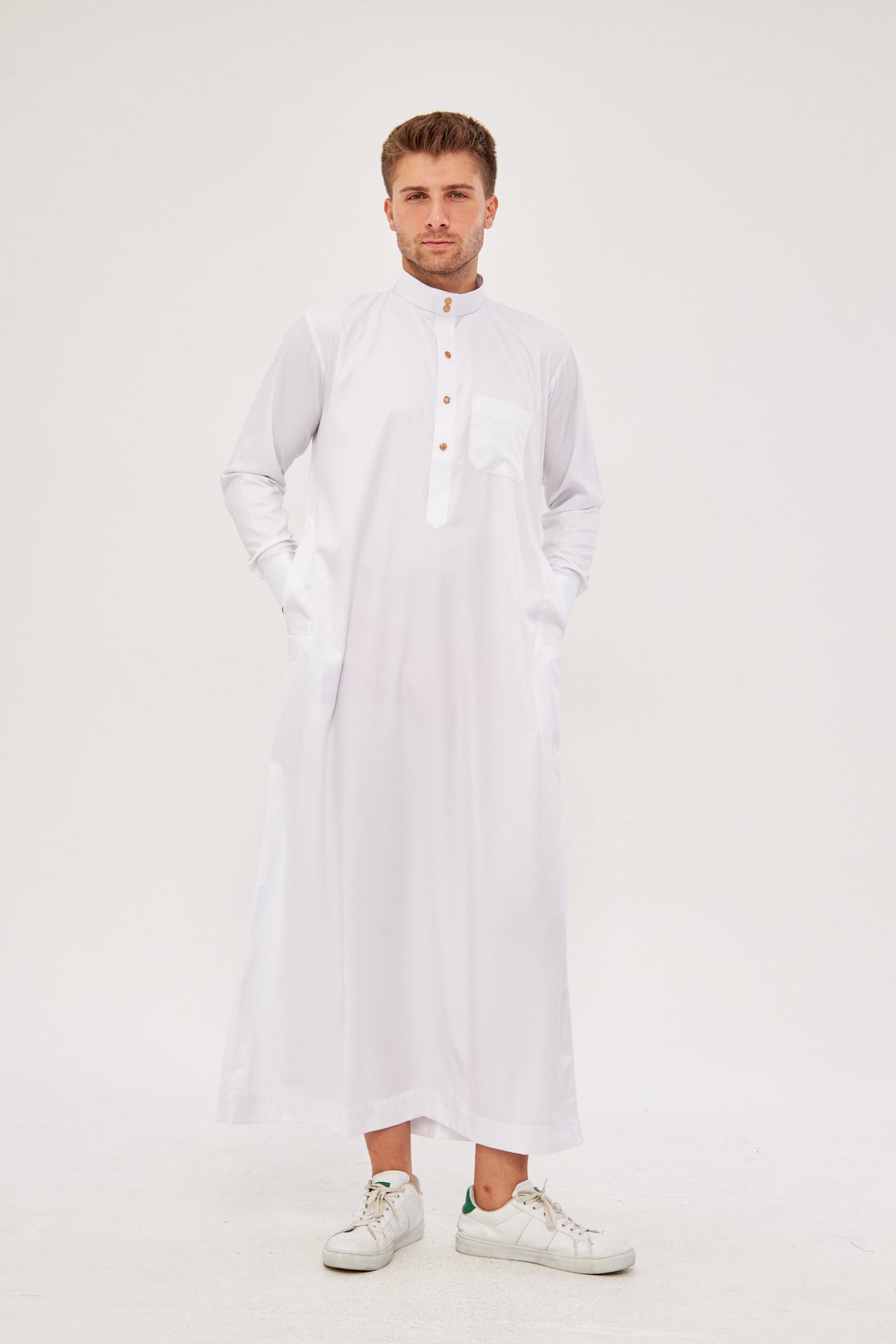 Malik Collar Thobe w/ Gold Buttons - White