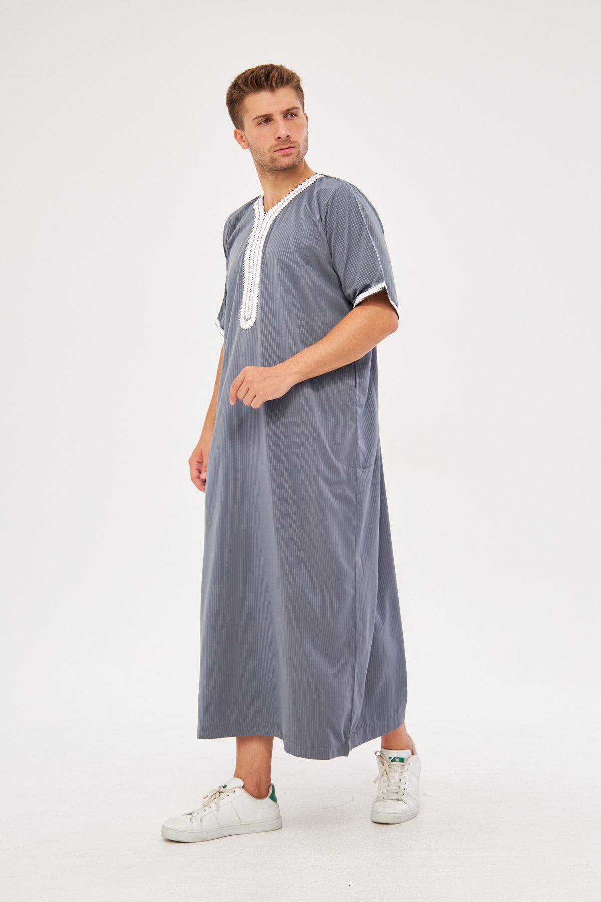 Moroccan Short Sleeve Thobe – Light Gray