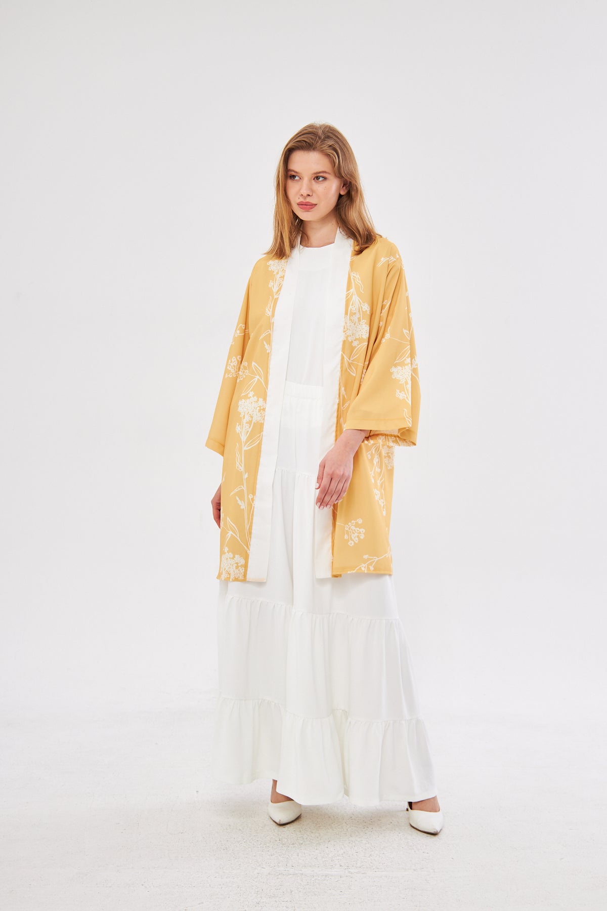 Sunshine Floral Print Kimono - White & Yellow