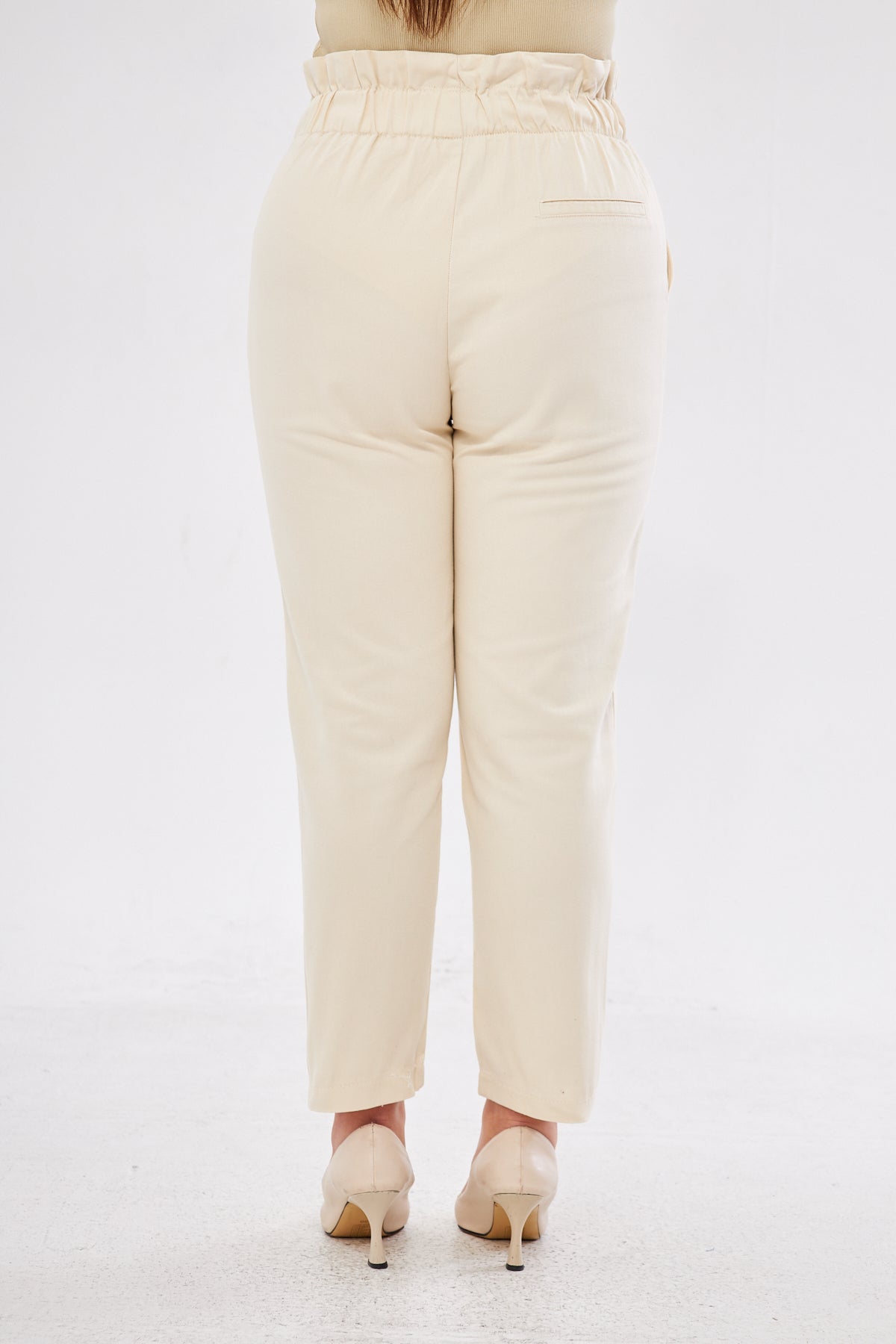 Lucy Black Belt High Waisted Slim Pants - Beige