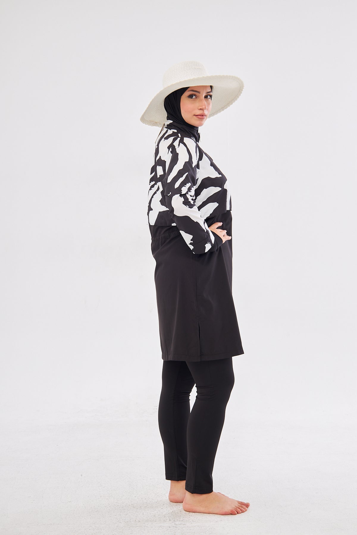 Elise Abstract Print Burkini- Black & White