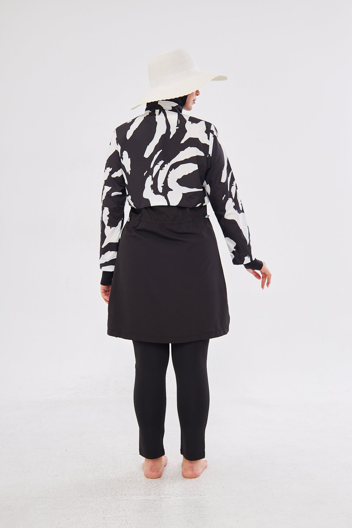 Elise Abstract Print Burkini- Black & White