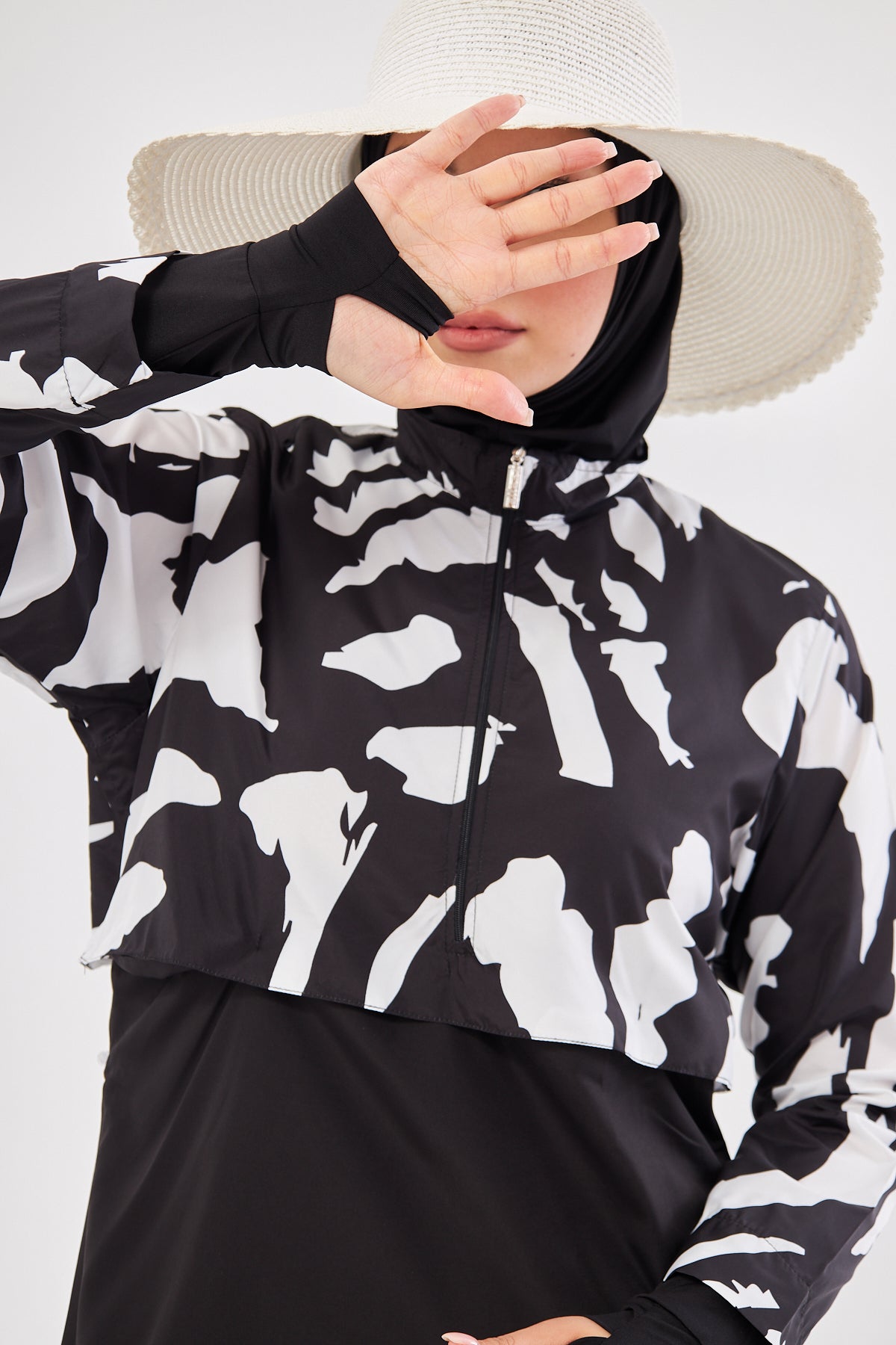Elise Abstract Print Burkini- Black & White