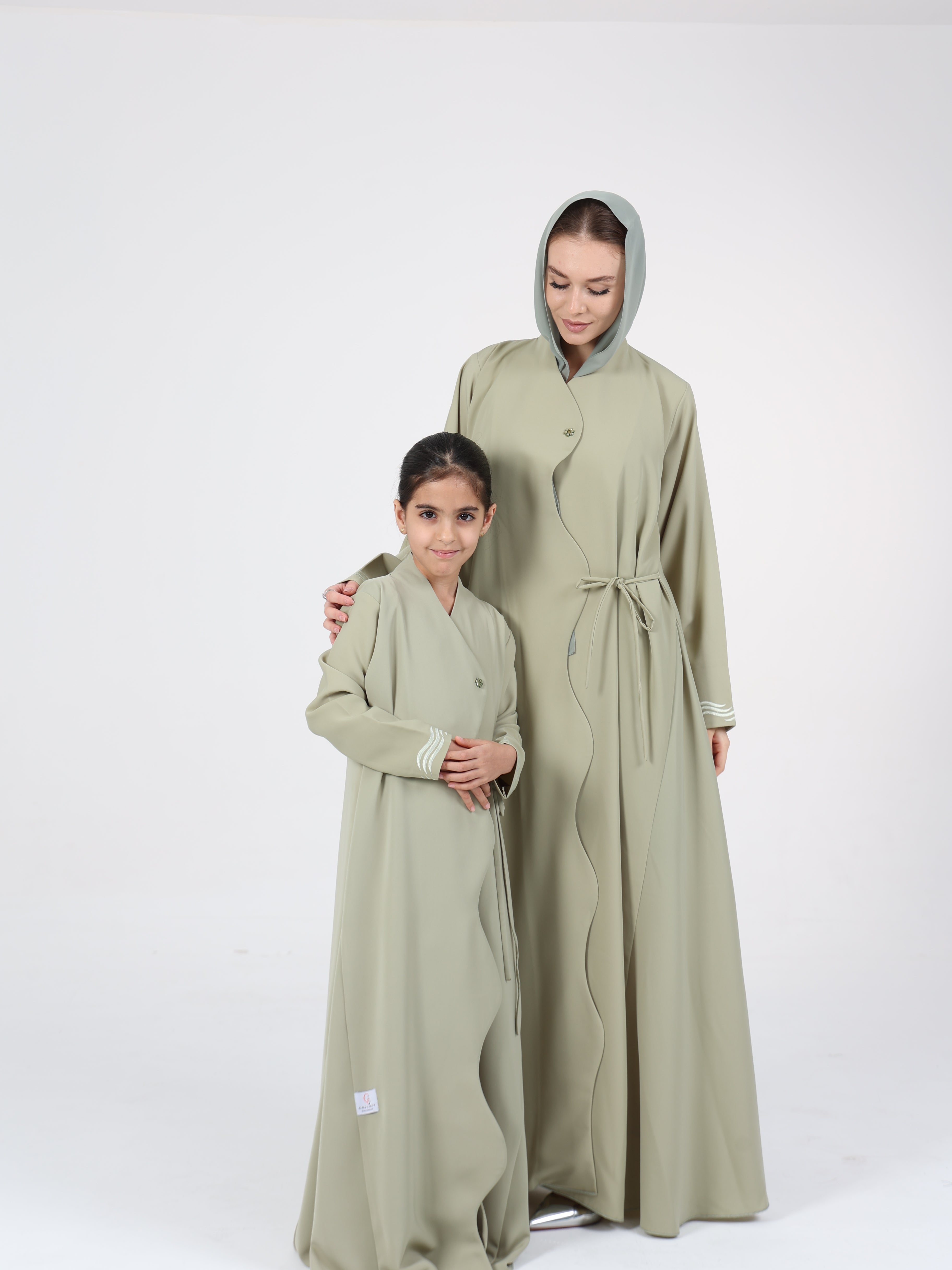 MOMMY & ME - WAVY EDGE WRAP ABAYA - SAGE GREEN